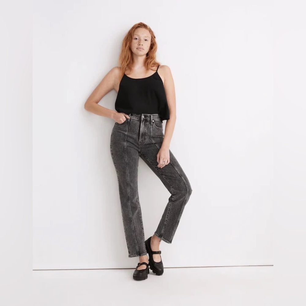 Madewell The Perfect Vintage Straight Jean
Meaford Wash Grey Seamed
